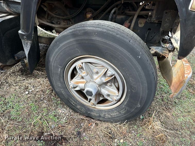 image for item JE9448 1978 Ford  rollback truck