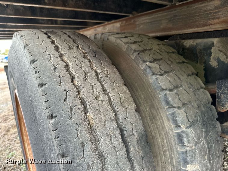 image for item JE9448 1978 Ford  rollback truck