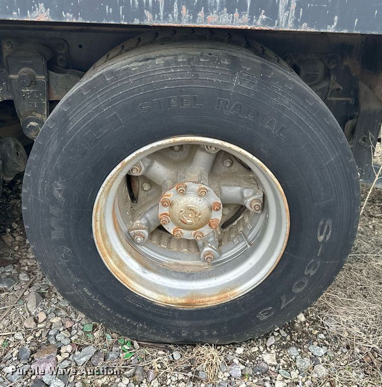 image for item JE9448 1978 Ford  rollback truck