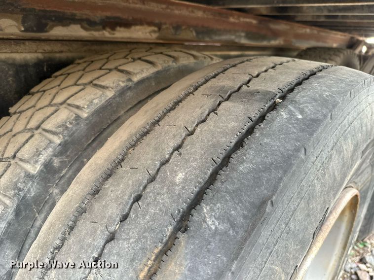 image for item JE9448 1978 Ford  rollback truck