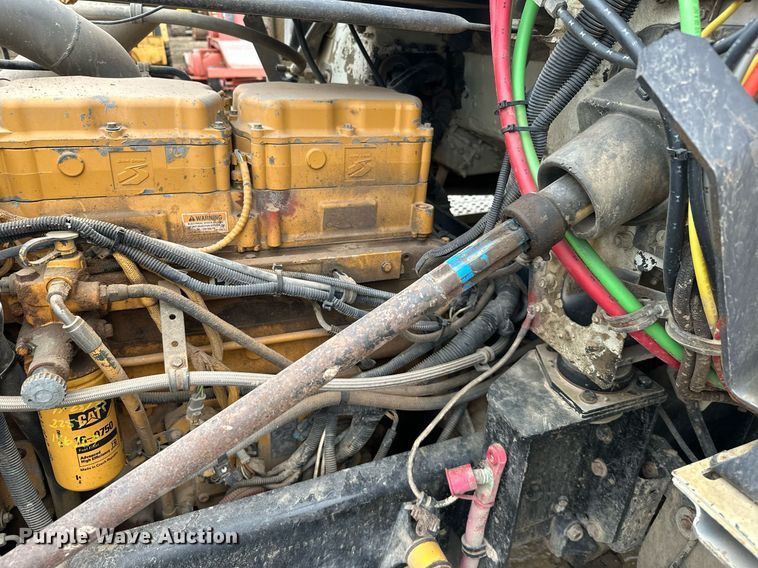 image for item JE9449 1999 Freightliner FLD  dump truck