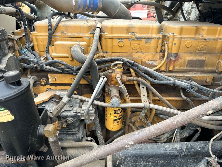 image for item JE9449 1999 Freightliner FLD  dump truck