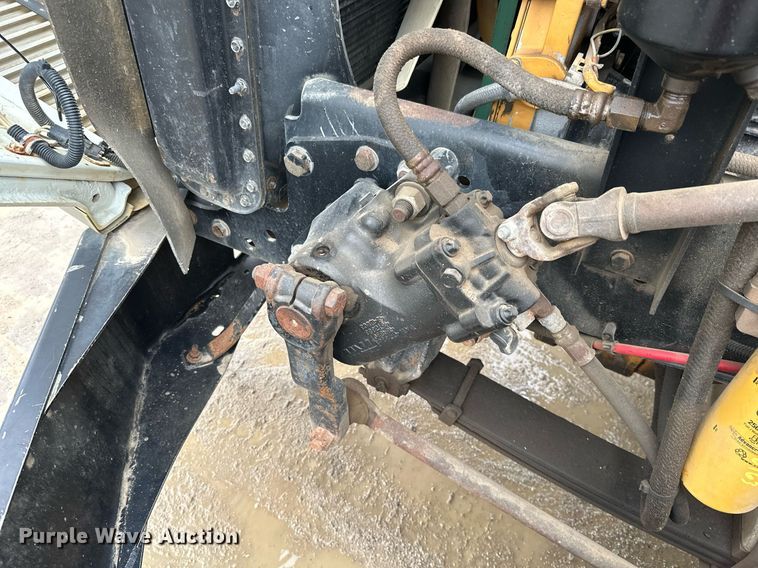 image for item JE9449 1999 Freightliner FLD  dump truck