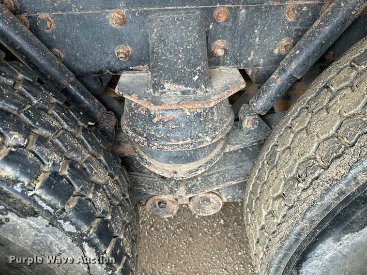 image for item JE9449 1999 Freightliner FLD  dump truck