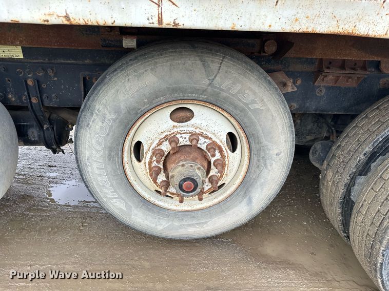 image for item JE9449 1999 Freightliner FLD  dump truck