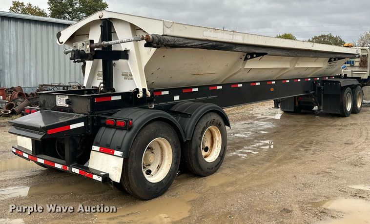 image for item JE9452 2015 Side Dump Industries  side dump trailer