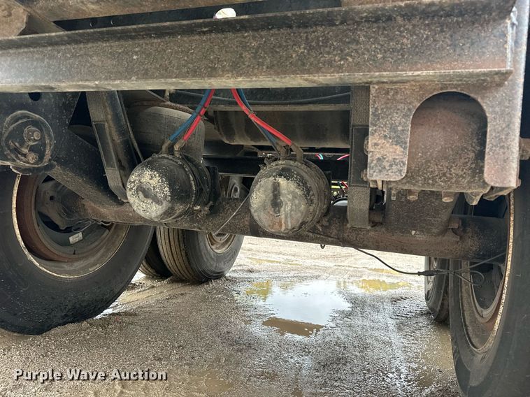 image for item JE9452 2015 Side Dump Industries  side dump trailer