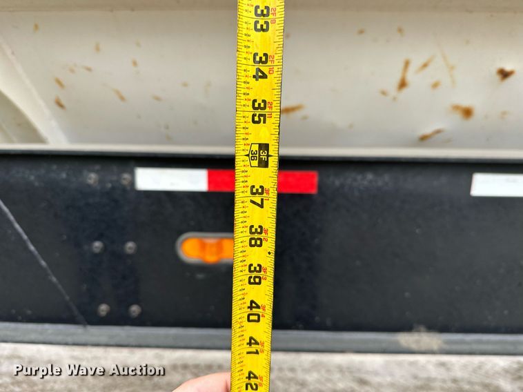 image for item JE9452 2015 Side Dump Industries  side dump trailer