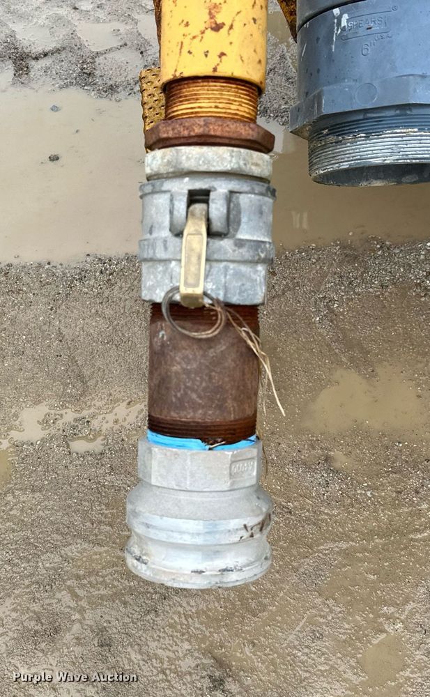 image for item JE9456 1997 Caterpillar 613C  water wagon