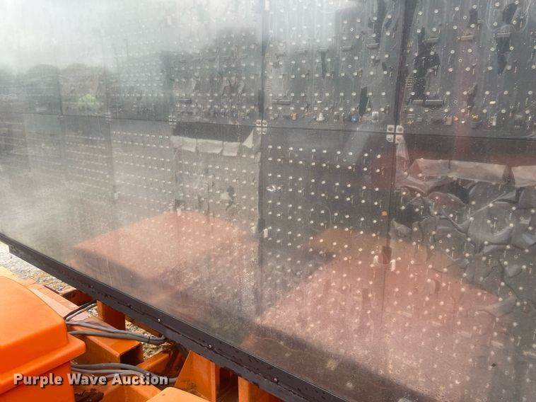 image for item JE9464 (2) National Signal VU Pointe 15429 message board trailers