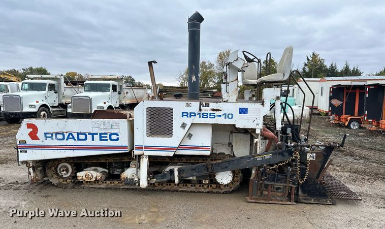 image for item JE9465 1996 Roadtec RP185-10  paver