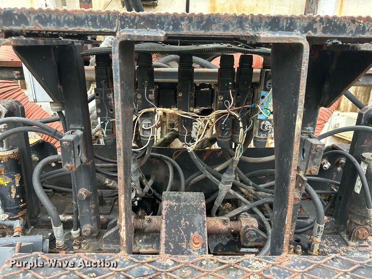 image for item JE9465 1996 Roadtec RP185-10  paver