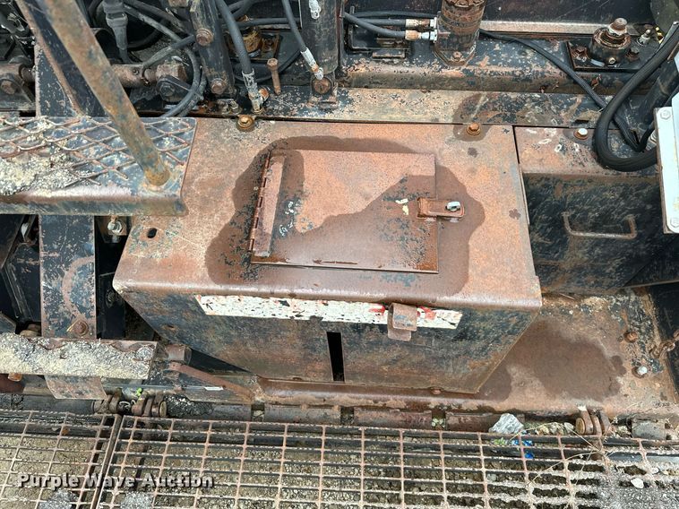 image for item JE9465 1996 Roadtec RP185-10  paver