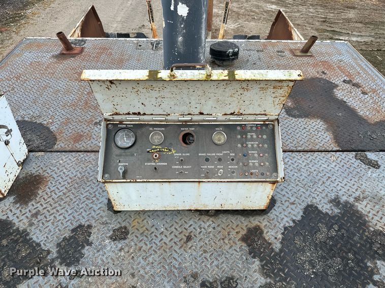 image for item JE9465 1996 Roadtec RP185-10  paver