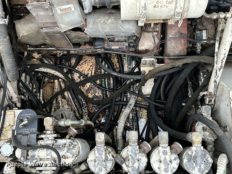 image for item JE9465 1996 Roadtec RP185-10  paver