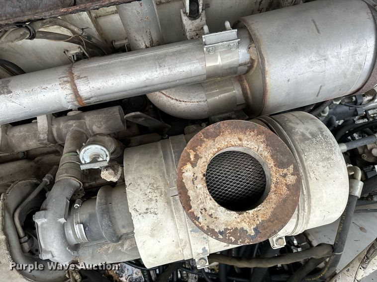 image for item JE9465 1996 Roadtec RP185-10  paver