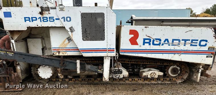 image for item JE9465 1996 Roadtec RP185-10  paver