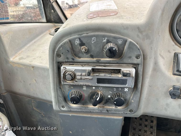 image for item JE9469 2005 Terex TA27  haul truck