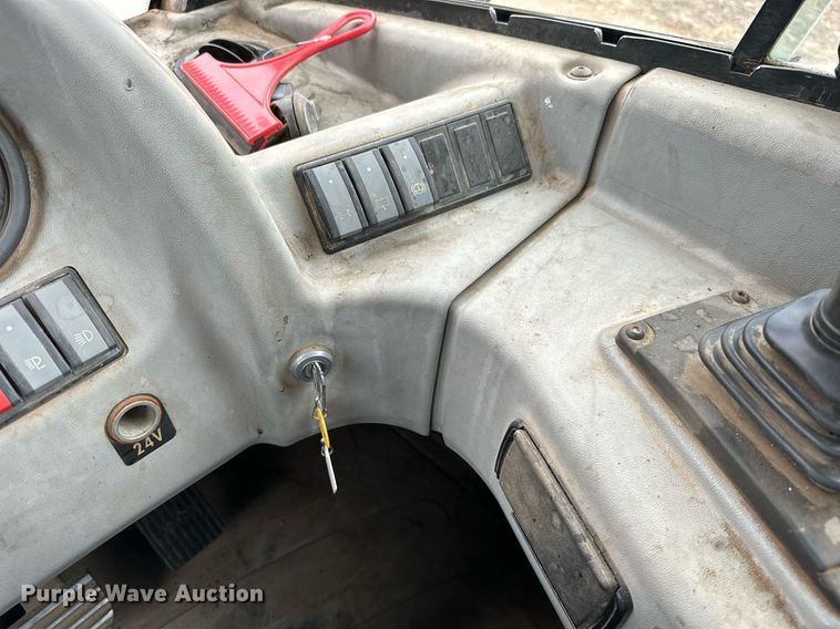 image for item JE9469 2005 Terex TA27  haul truck