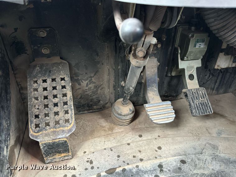 image for item JE9469 2005 Terex TA27  haul truck