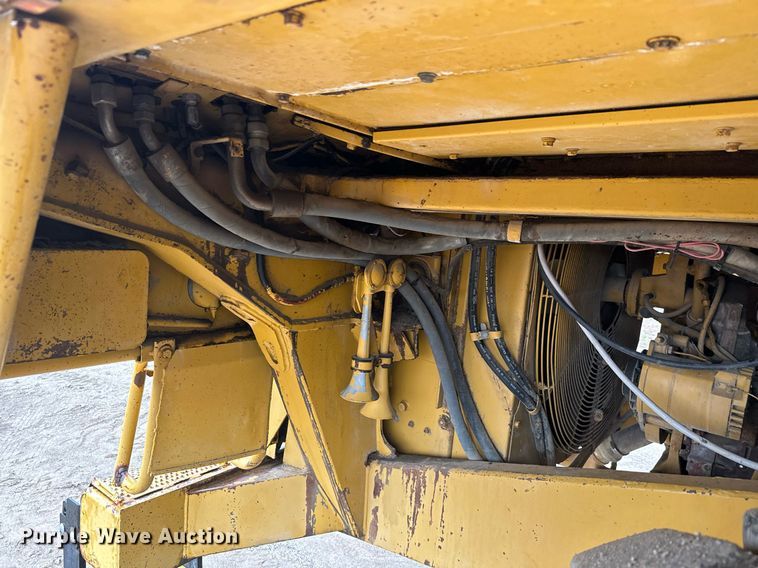 image for item JE9470 1981 Caterpillar 769C  haul truck