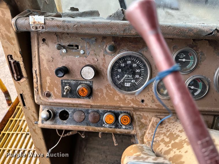 image for item JE9470 1981 Caterpillar 769C  haul truck