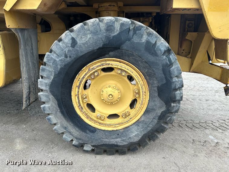 image for item JE9470 1981 Caterpillar 769C  haul truck