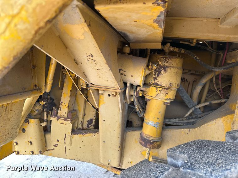 image for item JE9471 1975 Caterpillar 769B  haul truck