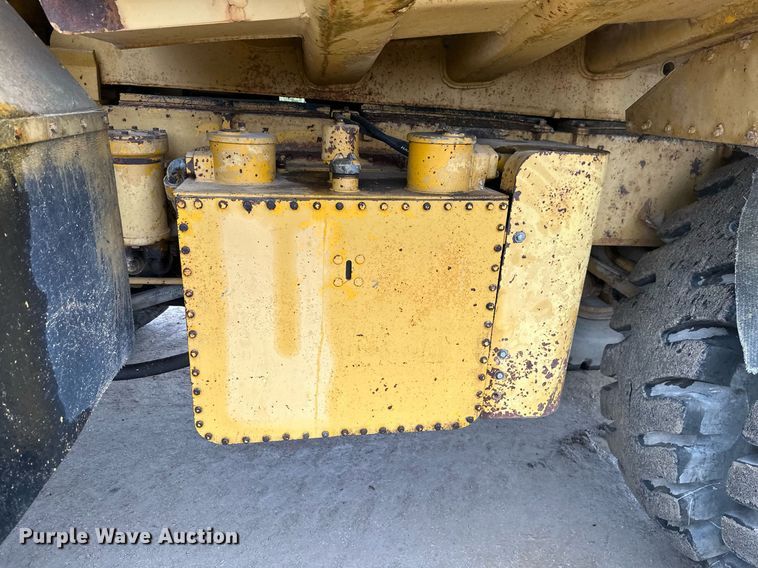 image for item JE9471 1975 Caterpillar 769B  haul truck