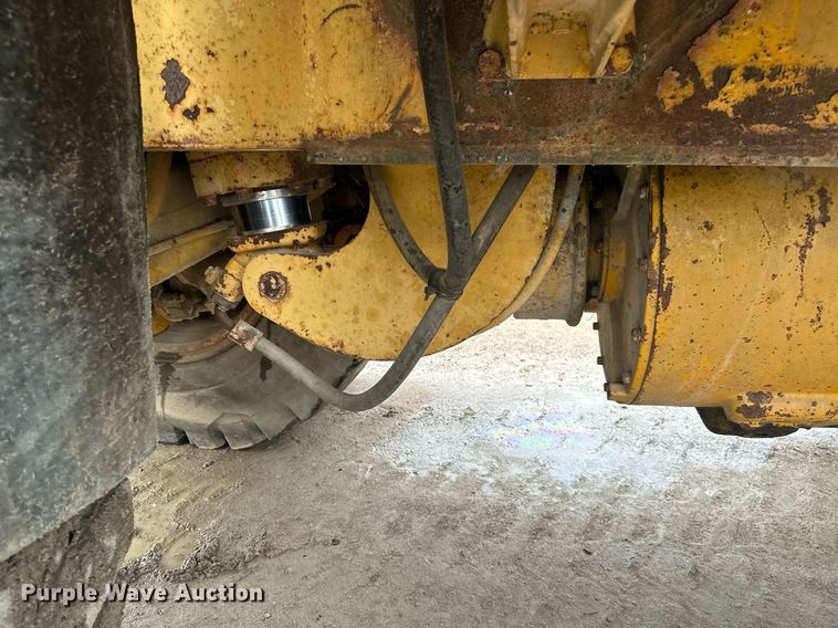 image for item JE9471 1975 Caterpillar 769B  haul truck