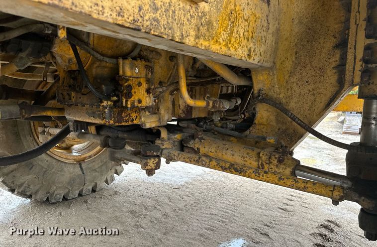 image for item JE9471 1975 Caterpillar 769B  haul truck