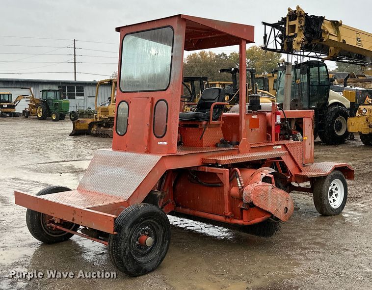 image for item JE9476 1987 Broce RC300  broom