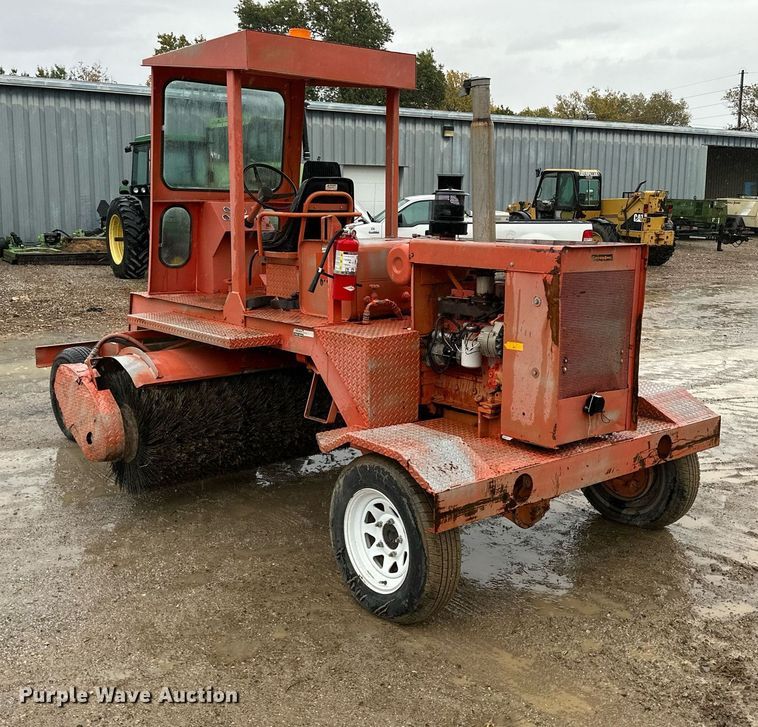 image for item JE9476 1987 Broce RC300  broom