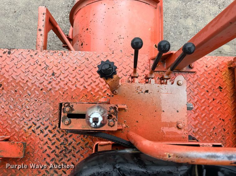 image for item JE9476 1987 Broce RC300  broom