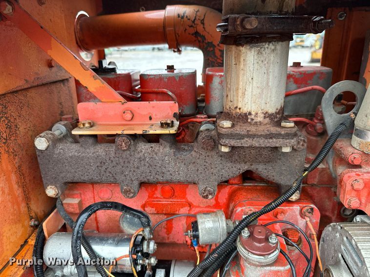 image for item JE9476 1987 Broce RC300  broom