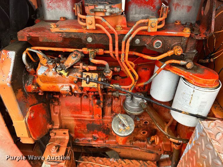 image for item JE9476 1987 Broce RC300  broom