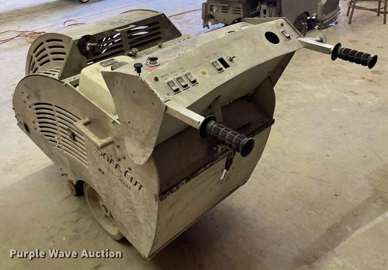 image for item JE9482 Soff-Cut GX3000  concrete saw