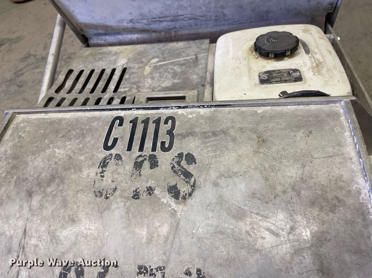 image for item JE9482 Soff-Cut GX3000  concrete saw