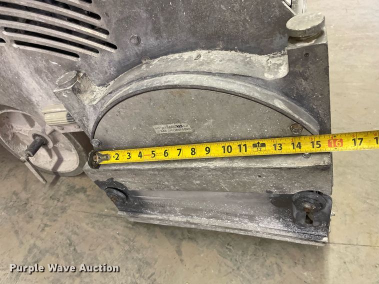 image for item JE9482 Soff-Cut GX3000  concrete saw