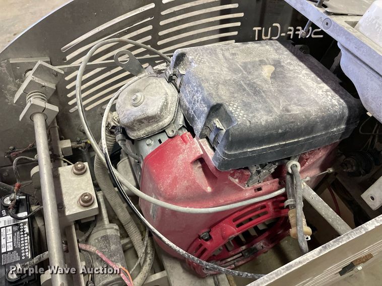 image for item JE9482 Soff-Cut GX3000  concrete saw