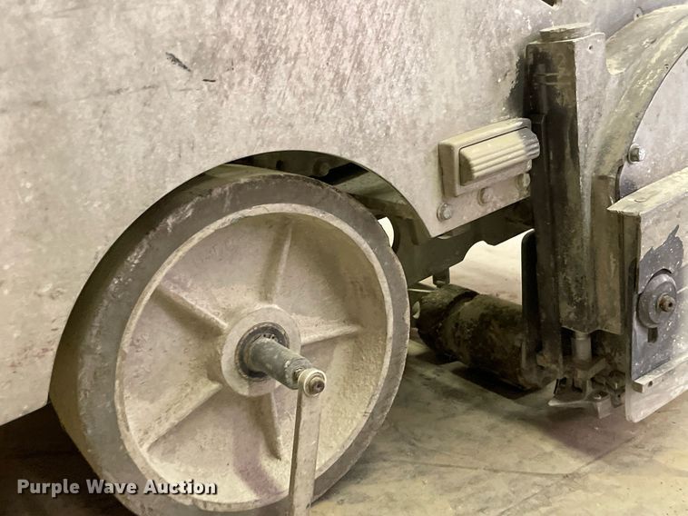 image for item JE9482 Soff-Cut GX3000  concrete saw