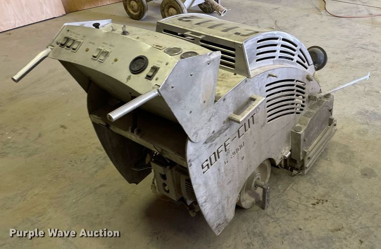 image for item JE9483 (2) Soff-Cut G2000 concrete saws
