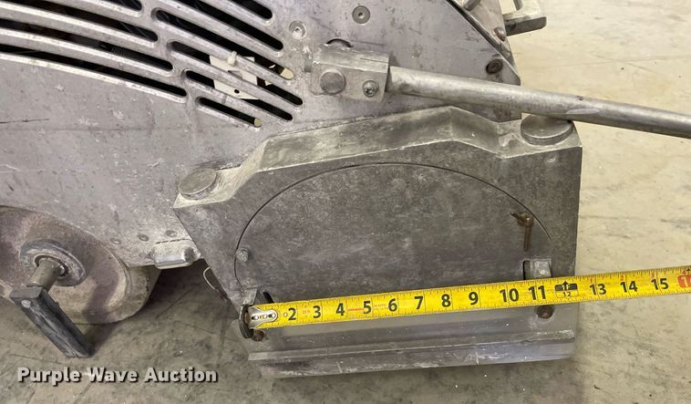 image for item JE9483 (2) Soff-Cut G2000 concrete saws