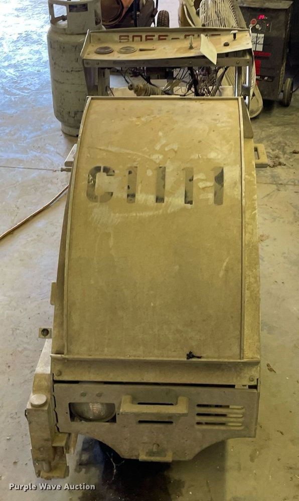 image for item JE9483 (2) Soff-Cut G2000 concrete saws