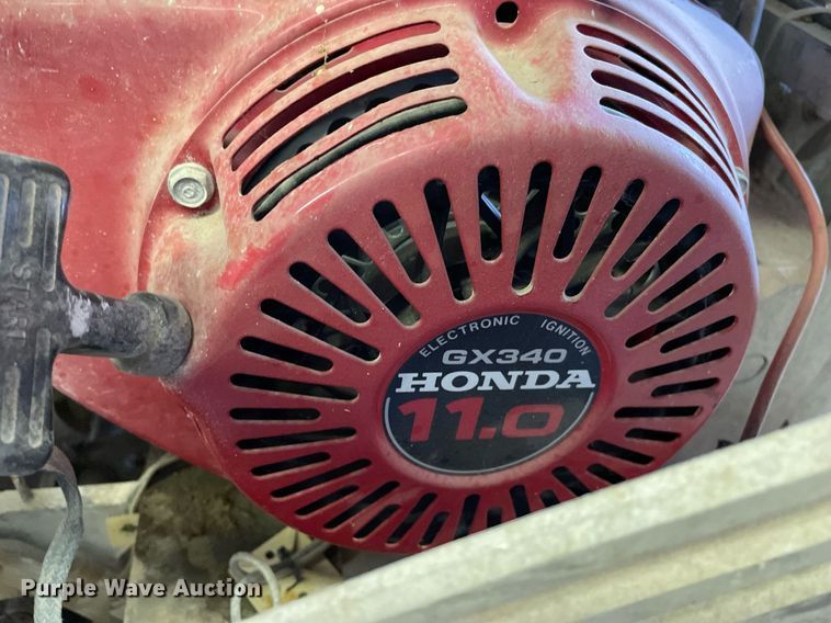 image for item JE9483 (2) Soff-Cut G2000 concrete saws