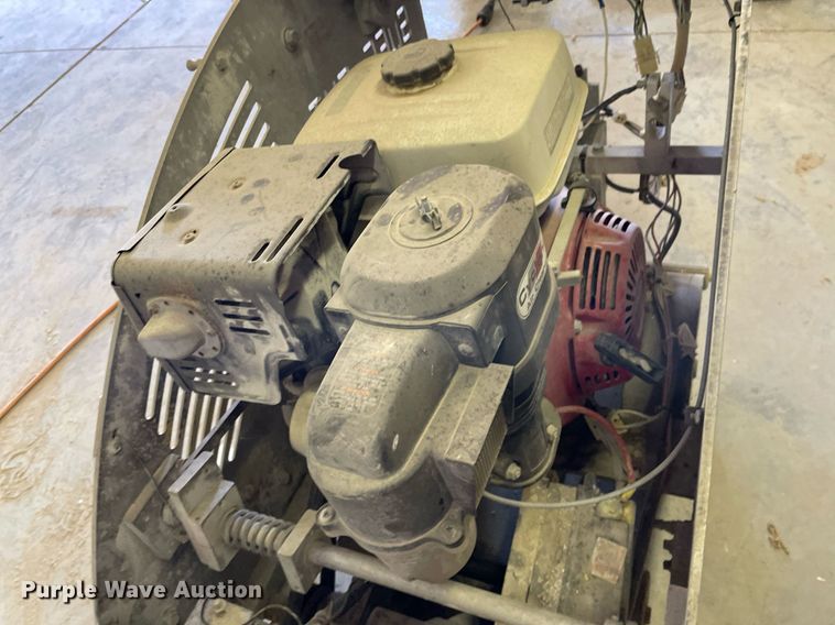 image for item JE9483 (2) Soff-Cut G2000 concrete saws