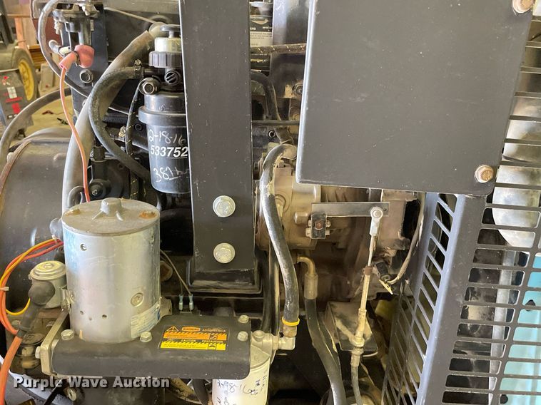 image for item JE9485 2004 Target Pro 66  concrete saw