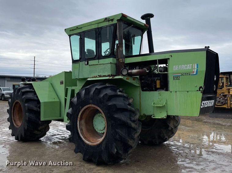 image for item JE9486 Steiger Bearcat ST225  4WD tractor