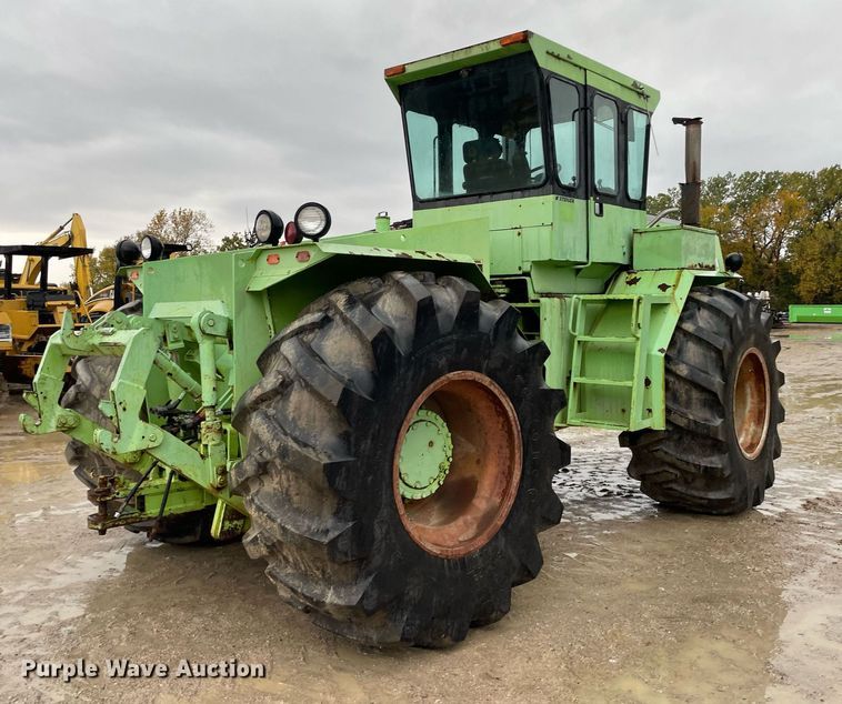 image for item JE9486 Steiger Bearcat ST225  4WD tractor