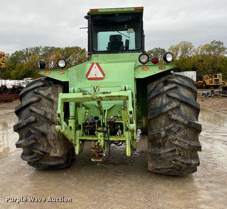 image for item JE9486 Steiger Bearcat ST225  4WD tractor